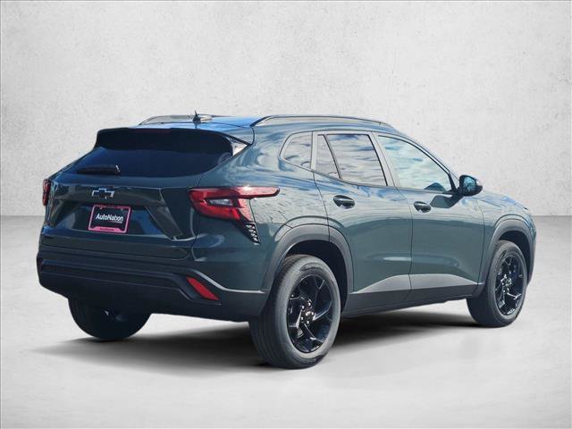 New 2026 Chevrolet Trax LT w/ Driver Confidence Package FWD image 2
