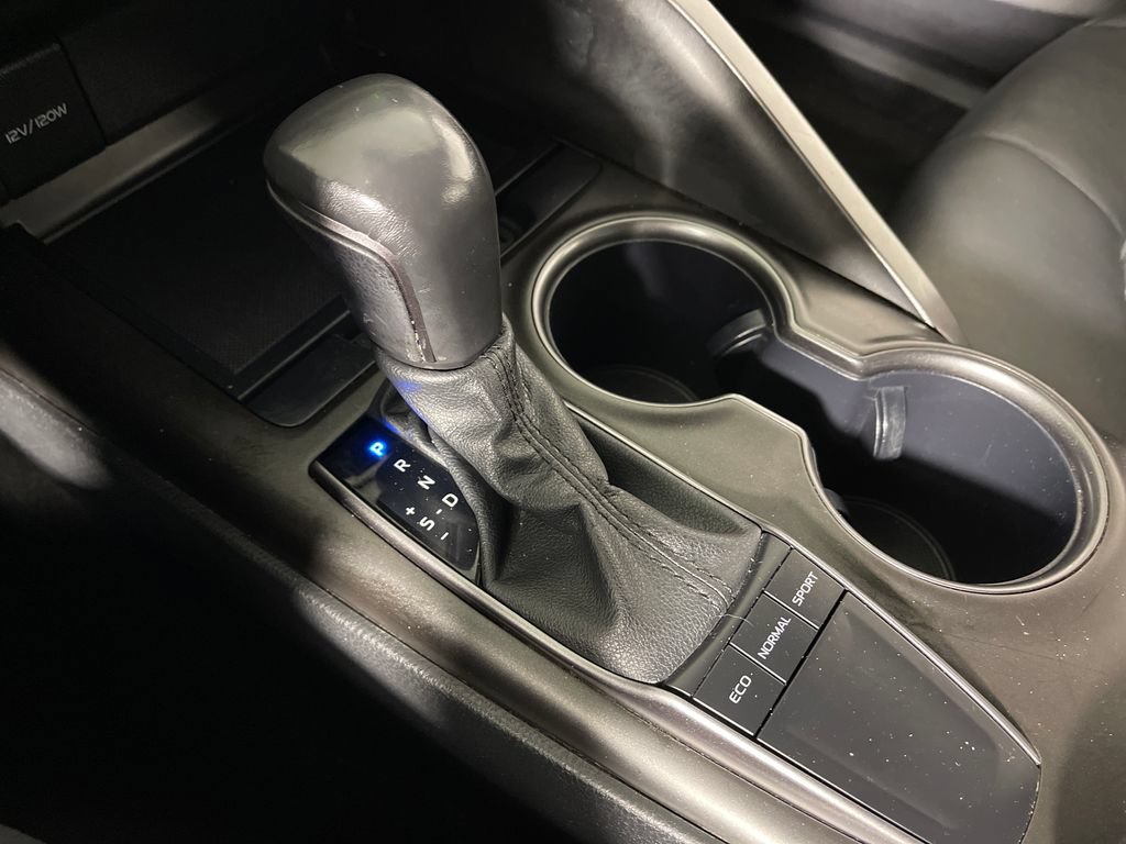 Certified 2024 Toyota Camry SE FWD image 22