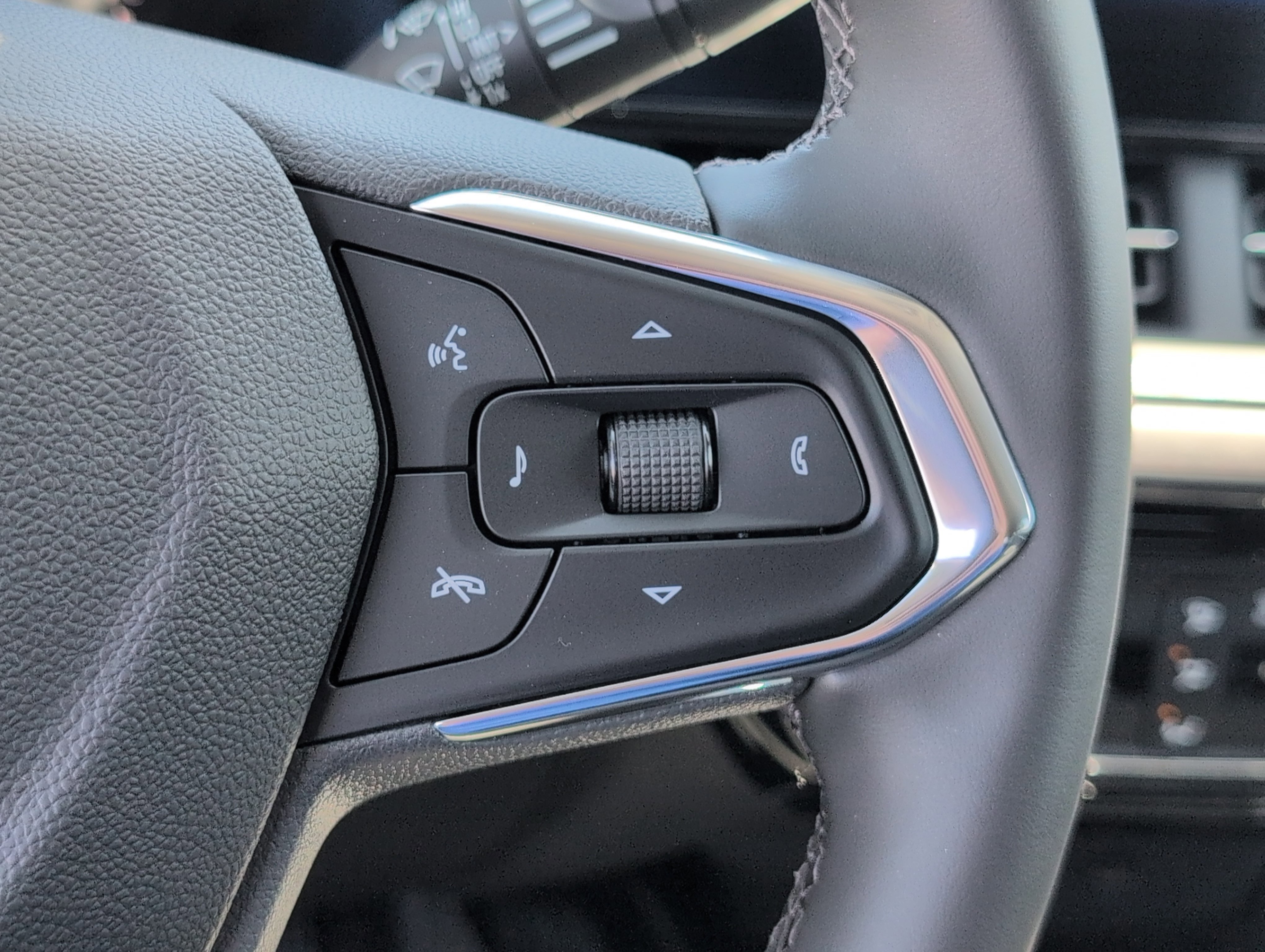 New 2026 Chevrolet Trax ACTIV image 25