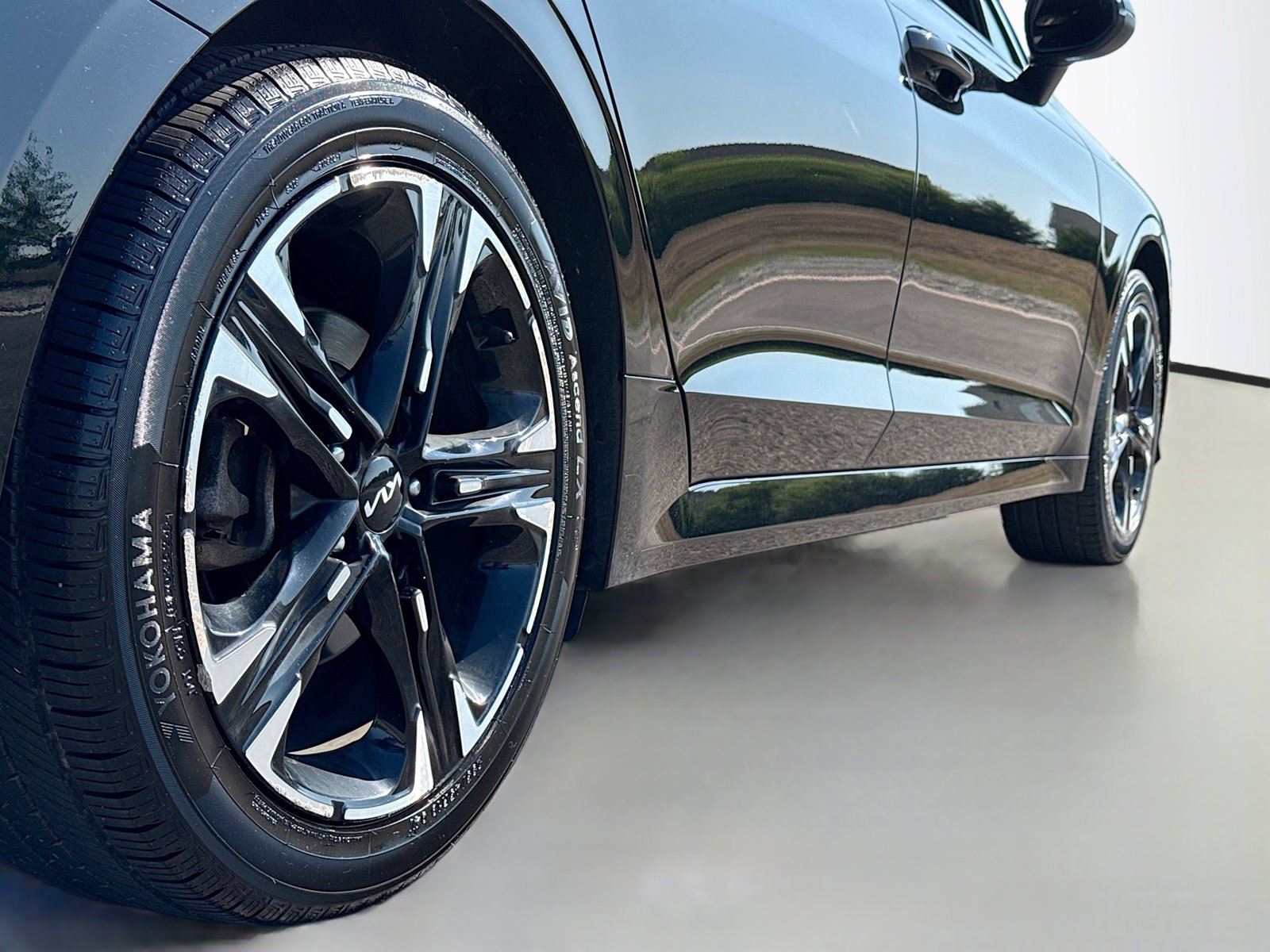 Used 2024 Kia K5 GT-Line w/ GT-Line Premium Package AWD/4WD image 15