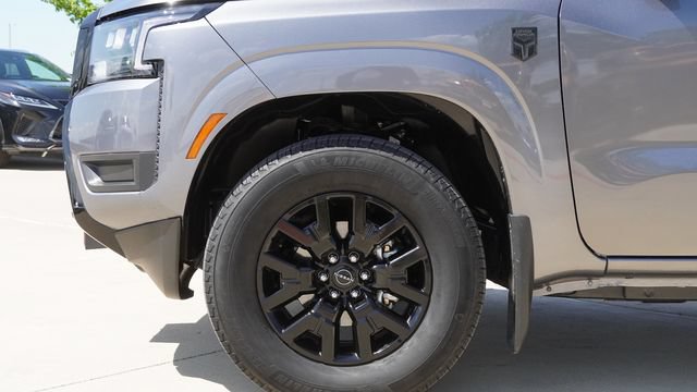 Used 2026 Nissan Frontier SV RWD image 5