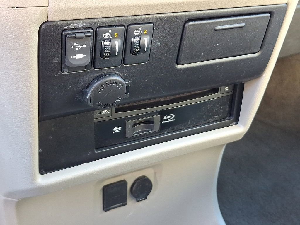 Used 2017 Toyota Sienna XLE Premium image 27