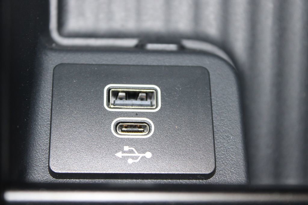 New 2026 Ford Expedition Platinum image 46