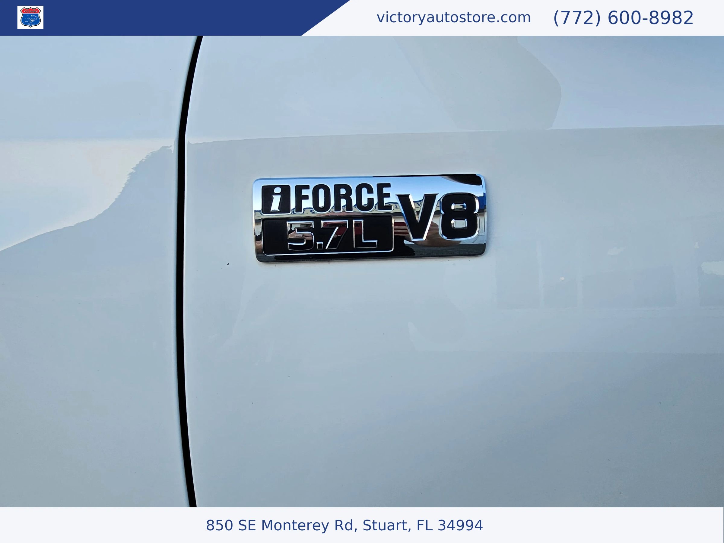 Used 2015 Toyota Tundra Limited w/ TRD Off Road Package image 9