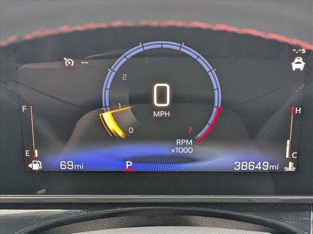 Used 2024 Chevrolet Trax RS image 11