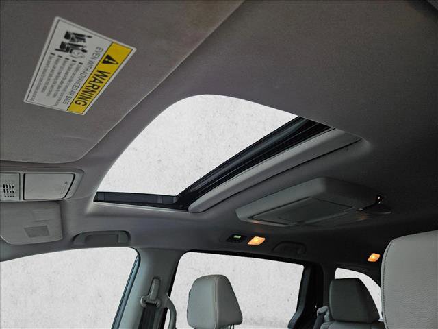 Used 2019 Honda Odyssey EX-L image 17