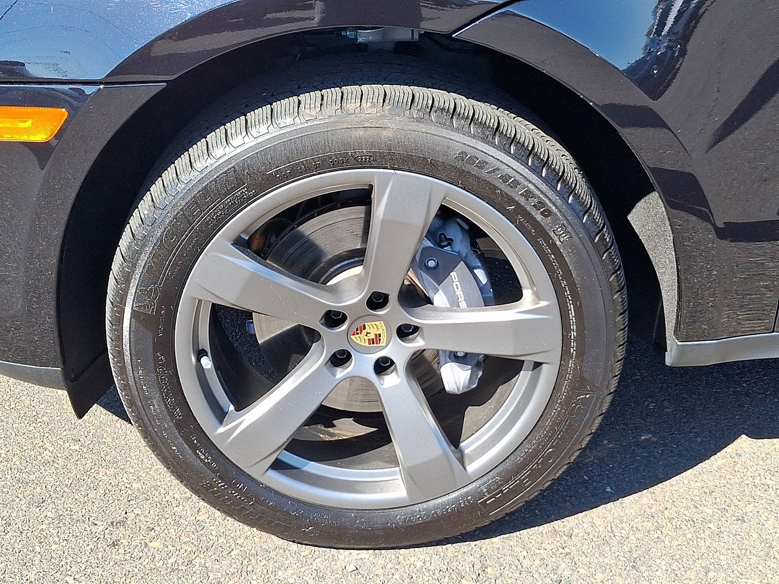 Used 2025 Porsche Macan image 8