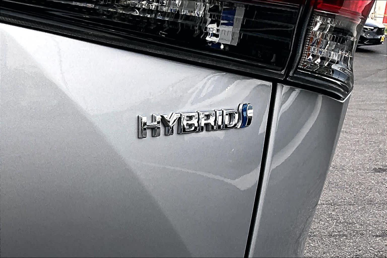 Used 2024 Toyota Highlander Platinum AWD/4WD image 10