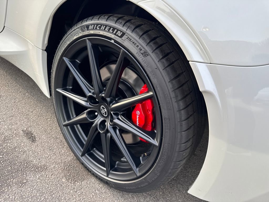 New 2025 Toyota GR86 Premium image 12
