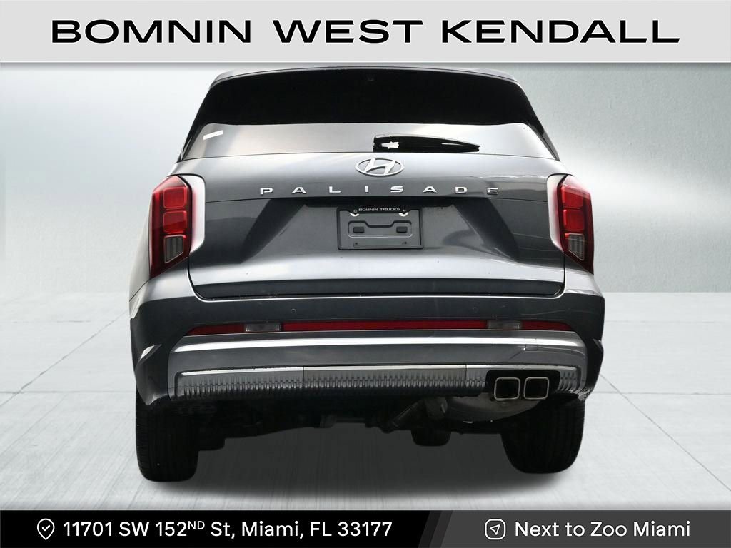 Used 2024 Hyundai Palisade Calligraphy image 23