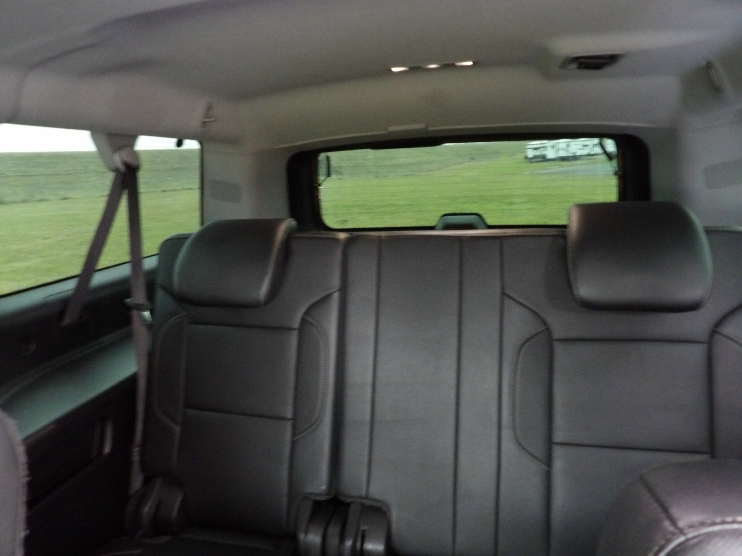 Used 2018 Chevrolet Suburban Premier image 8