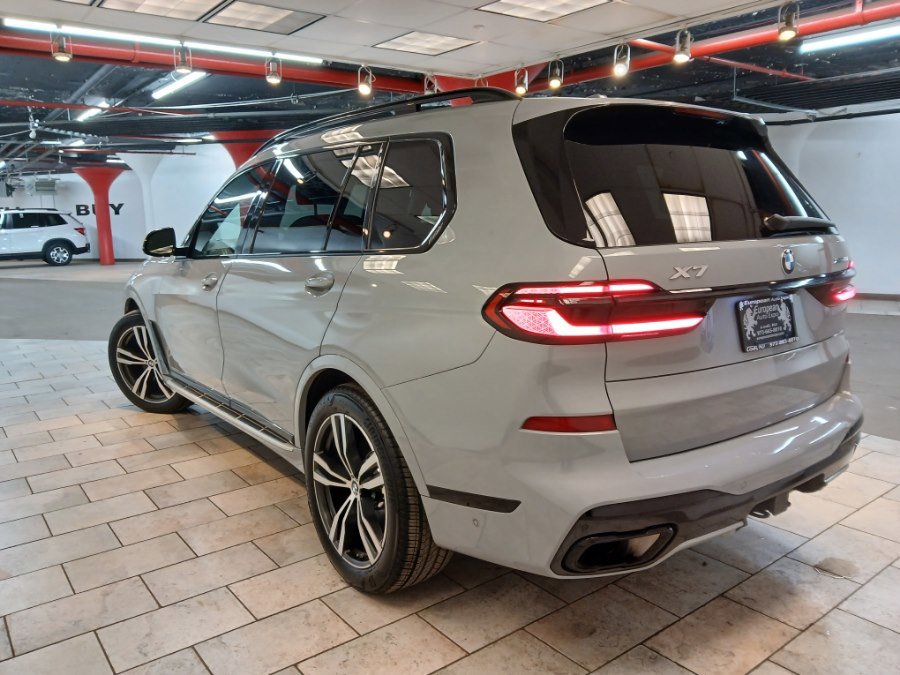 Used 2024 BMW X7 xDrive40i w/ M Sport Package image 6