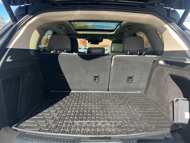 Used 2023 Lincoln Corsair AWD w/ Equipment Group 101A image 14