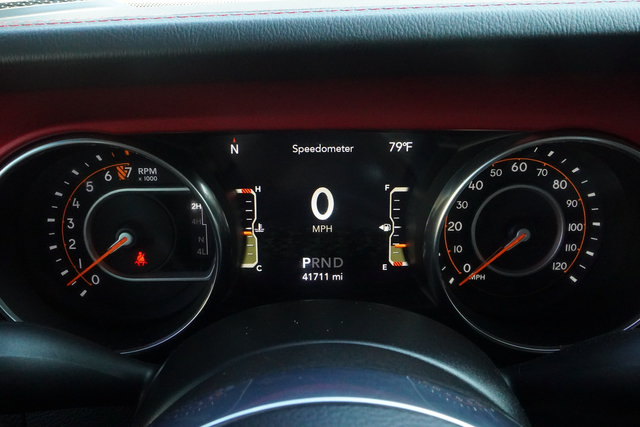 Used 2023 Jeep Gladiator Rubicon w/ LED Lighting Group AWD/4WD image 14