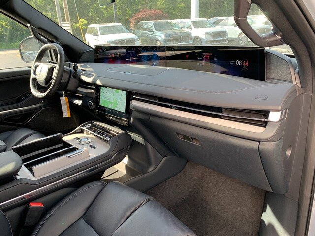 New 2026 Lincoln Navigator L Reserve w/ Jet Appearance Package AWD/4WD image 19