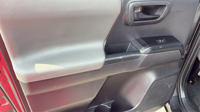 Used 2022 Toyota Tacoma SR image 23
