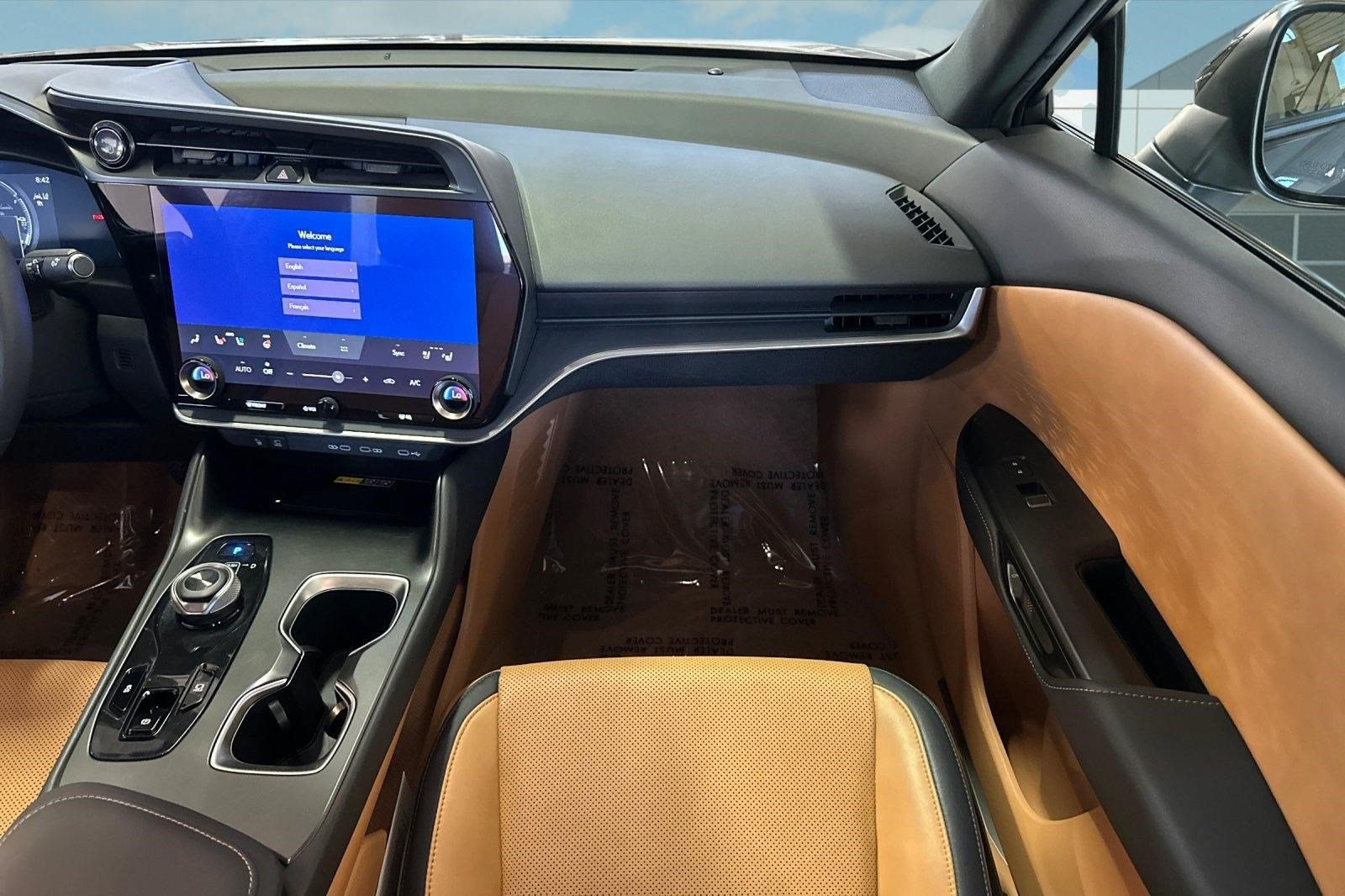 Certified 2023 Lexus RZ 450e Premium w/ Technology Package AWD/4WD image 31