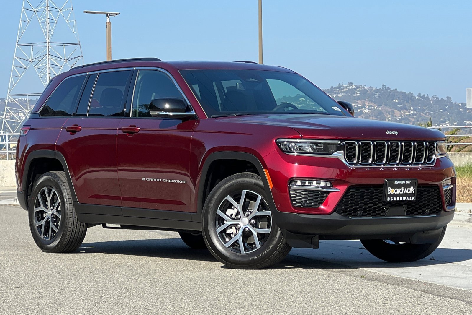 New 2025 Jeep Grand Cherokee Limited w/ Luxury Tech Group II image 2