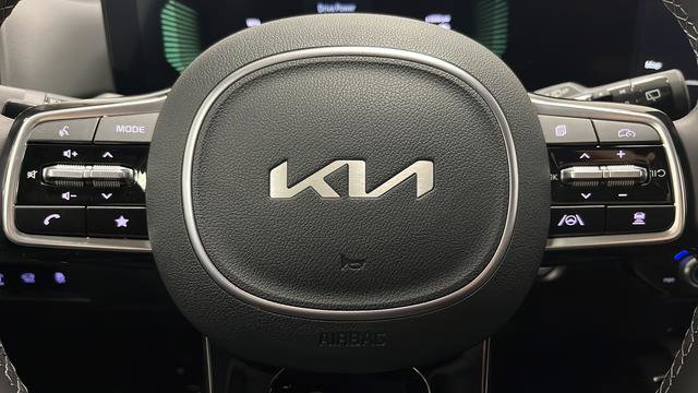 Used 2025 Kia Sorento X-Line EX AWD/4WD image 26