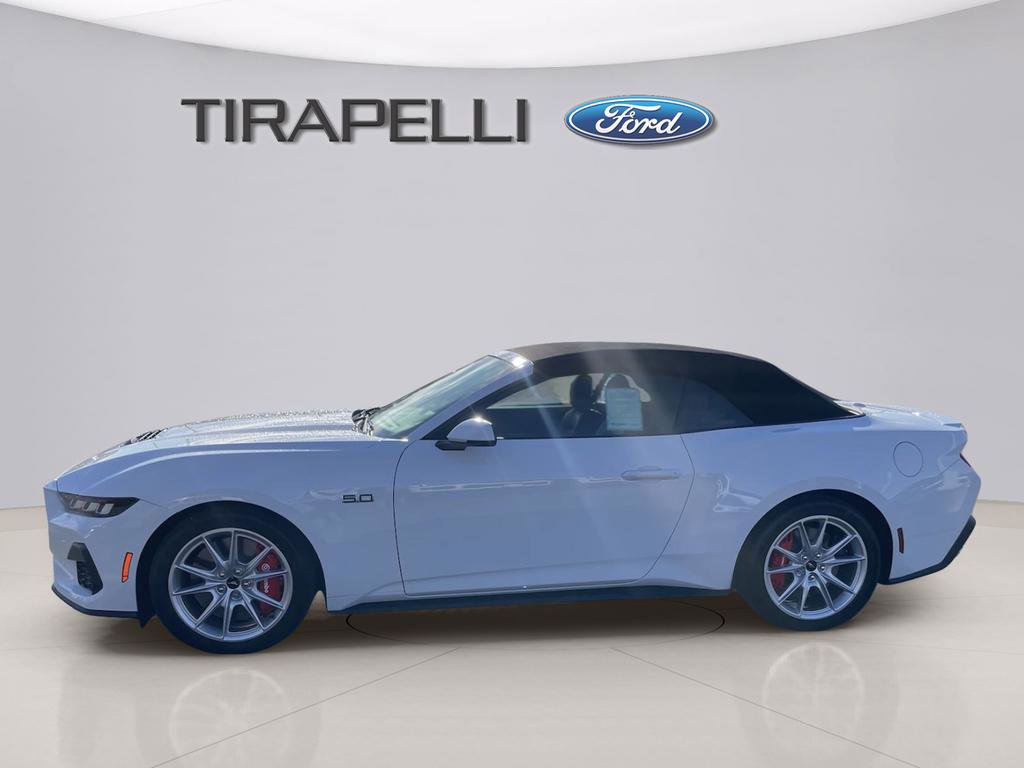 Used 2024 Ford Mustang GT Premium image 3