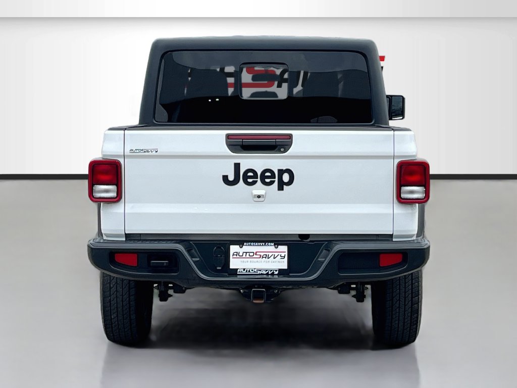 Used 2023 Jeep Gladiator Sport AWD/4WD image 6