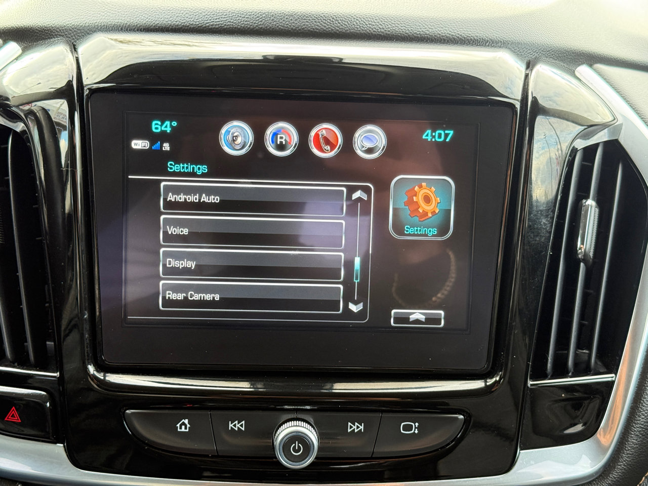 Used 2019 Chevrolet Traverse LT image 60