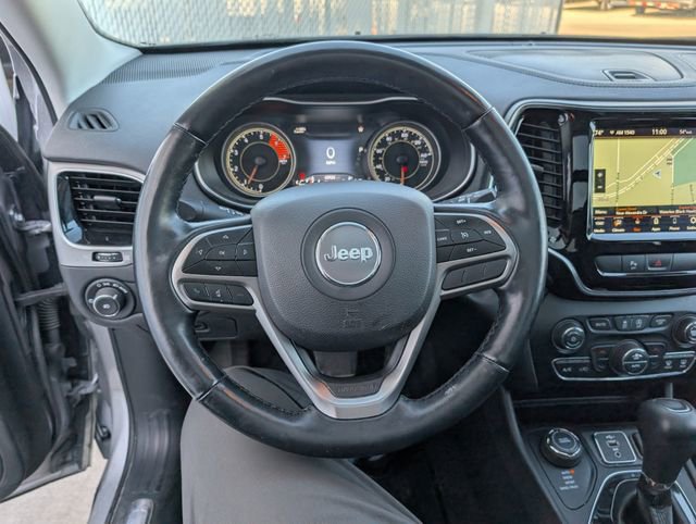 Used 2019 Jeep Cherokee Limited image 10