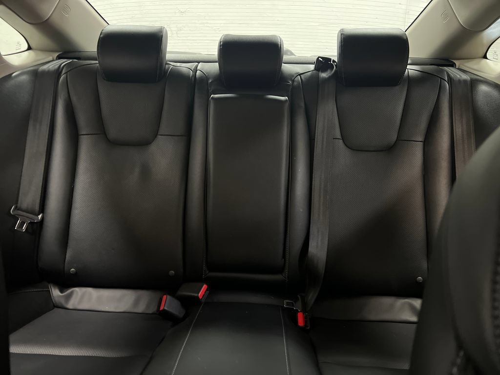 Used 2020 Honda Insight Touring image 28