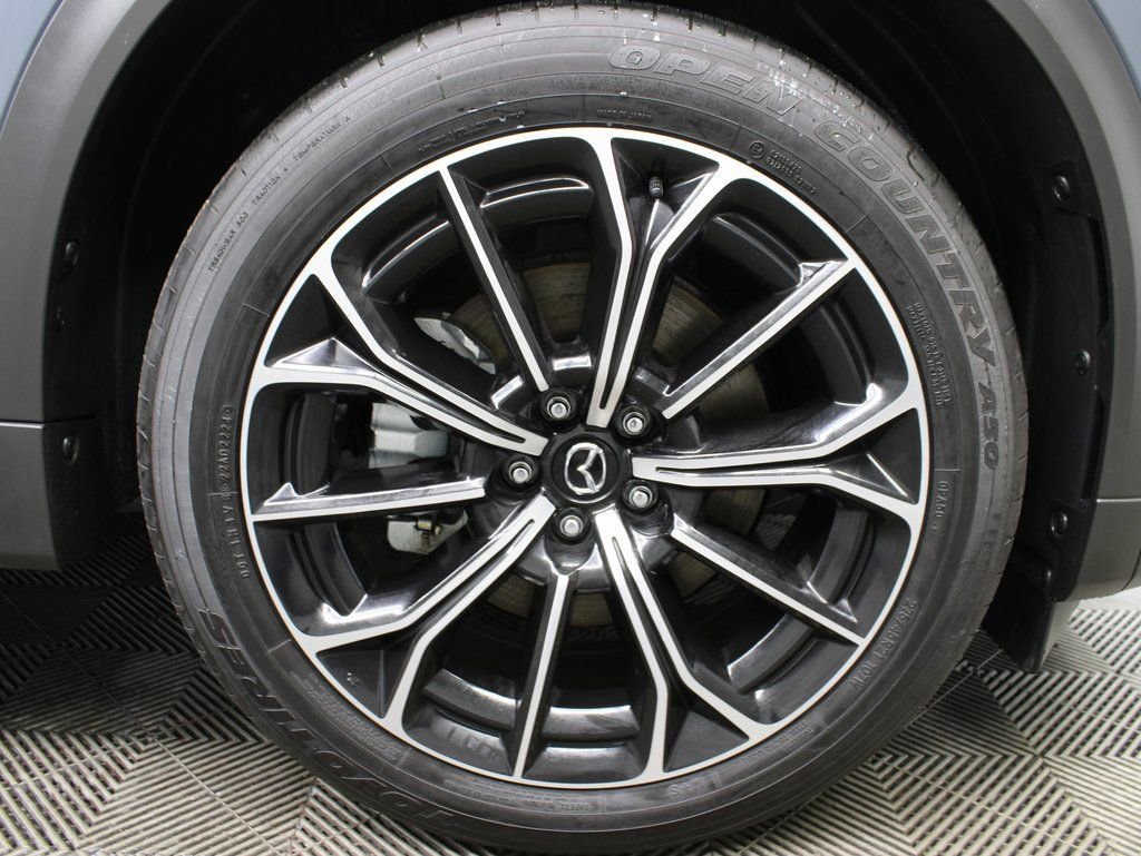 Used 2025 MAZDA CX-70 Plug-In Hybrid w/ Premium Pkg image 8