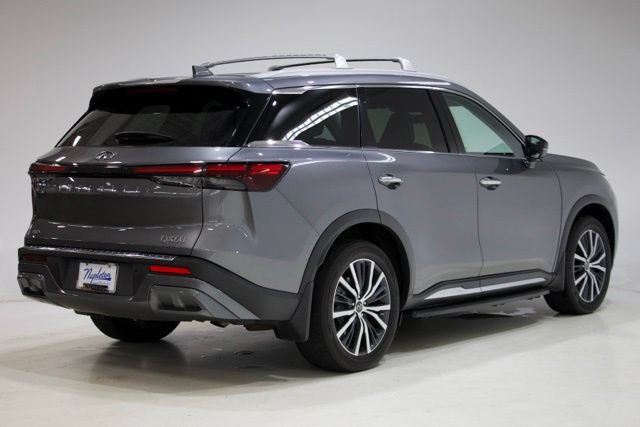Used 2023 INFINITI QX60 Sensory AWD/4WD image 7
