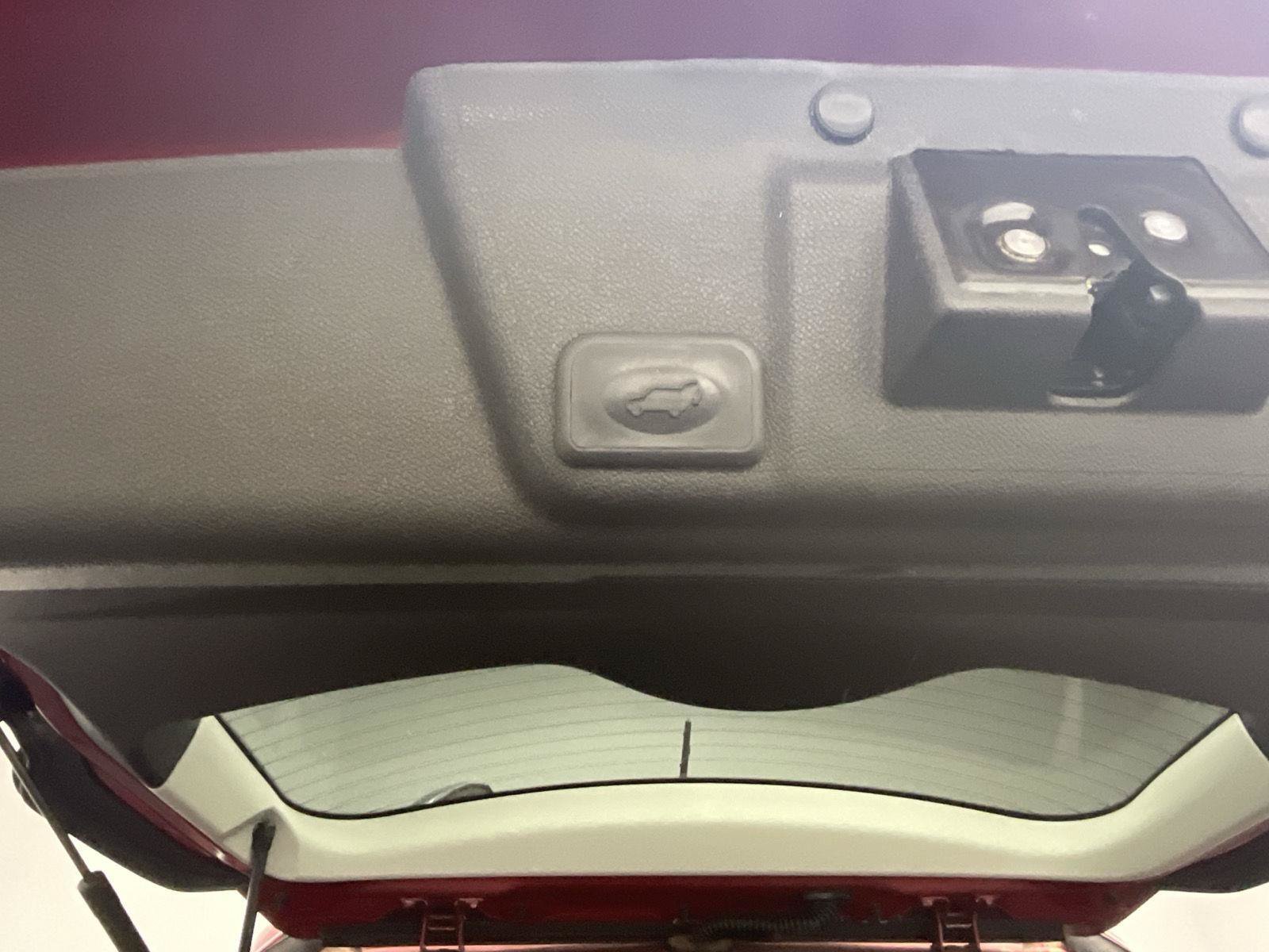 Used 2012 Buick Enclave Leather FWD image 30