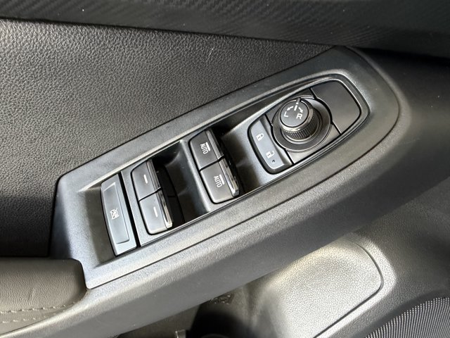 Used 2025 Subaru Crosstrek 2.5i Premium AWD/4WD image 15