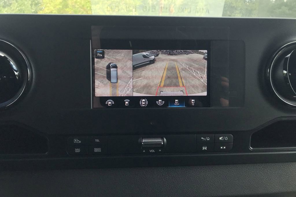 Used 2023 Mercedes-Benz Sprinter 2500 image 17
