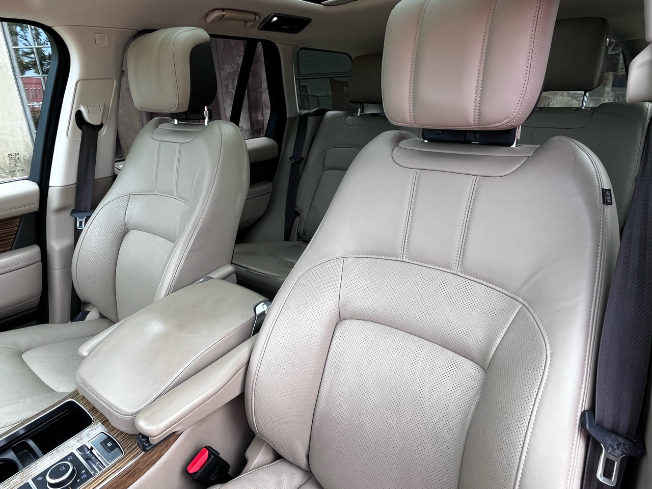 Used 2019 Land Rover Range Rover HSE image 36