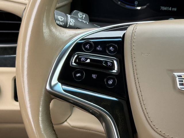 Used 2019 Cadillac Escalade ESV Platinum RWD image 13
