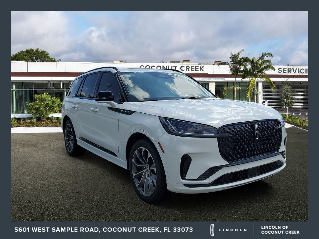 New 2026 Lincoln Aviator 2WD
