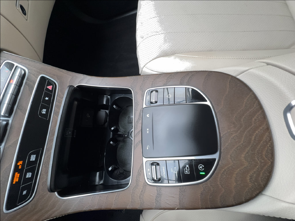 Used 2021 Mercedes-Benz E 350 Sedan w/ Premium Package image 52