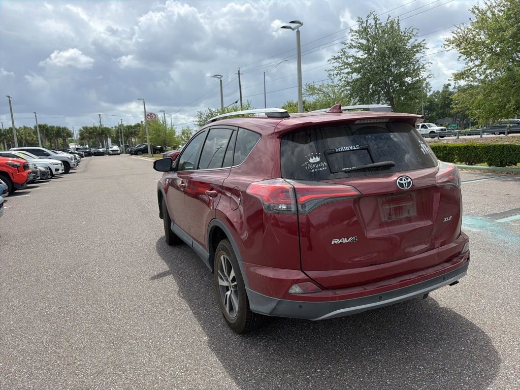 Used 2018 Toyota RAV4 XLE image 4