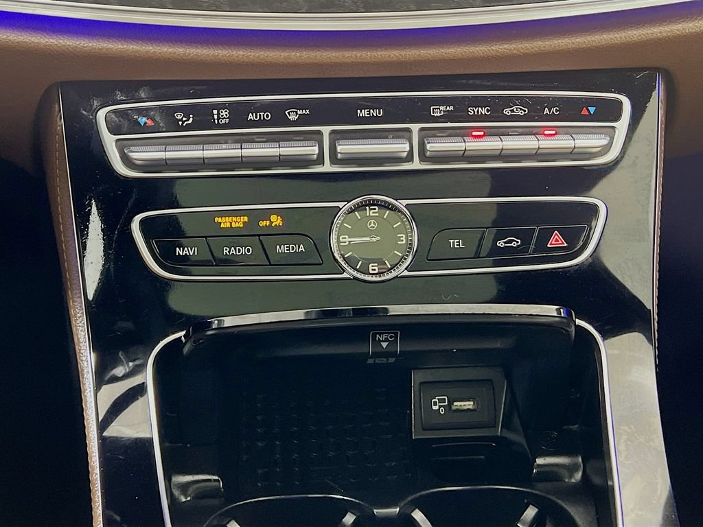 Used 2017 Mercedes-Benz E 300 4MATIC image 18