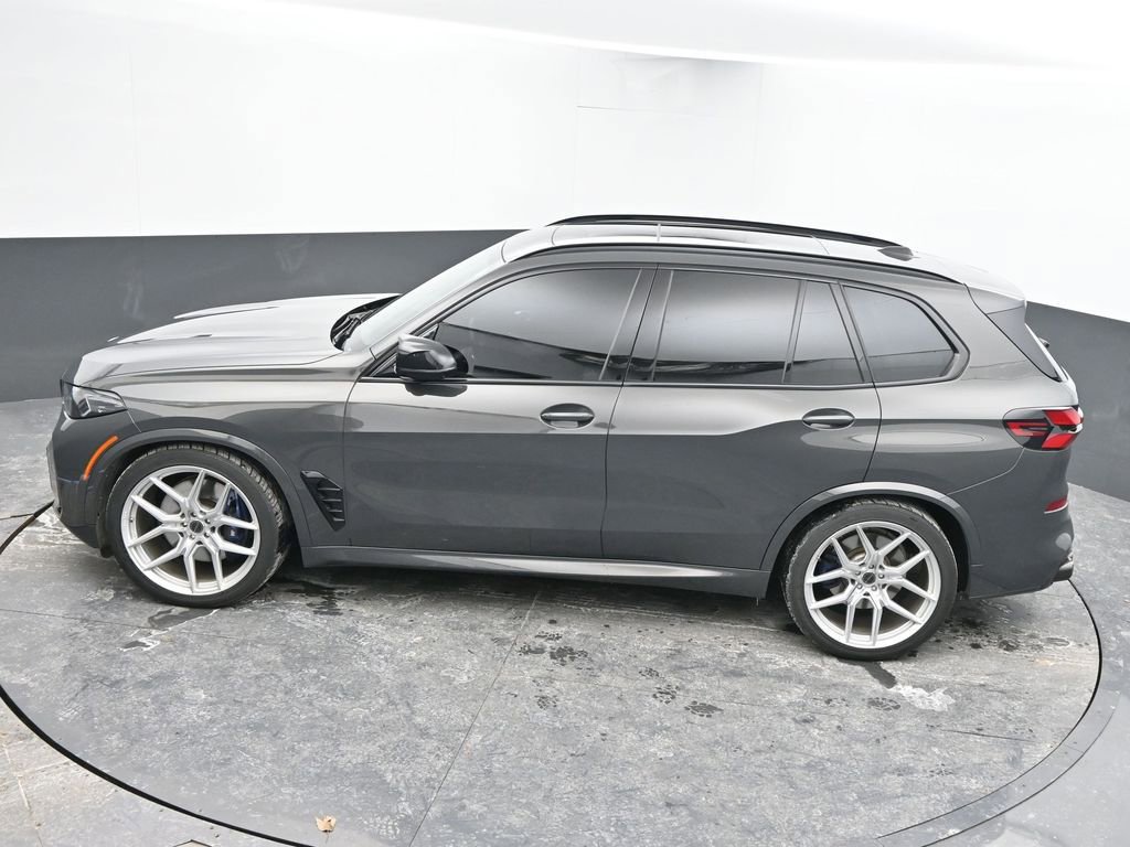 Used 2024 BMW X5 M60i image 38