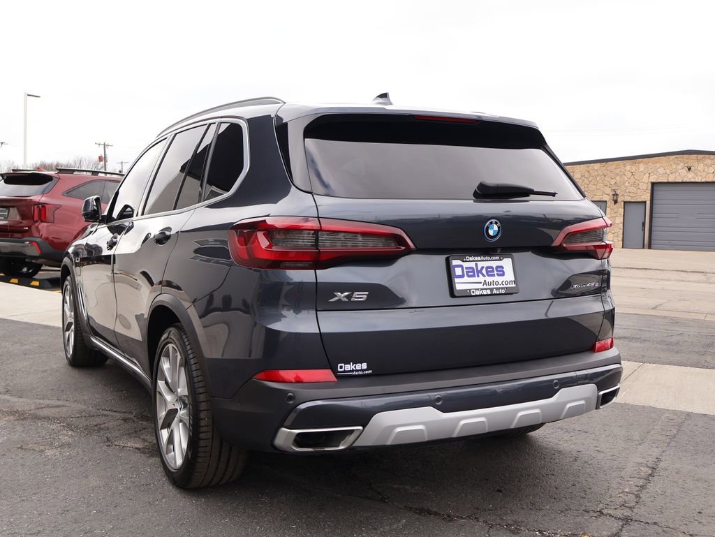 Used 2022 BMW X5 xDrive45e w/ Luxury Seating Package image 6