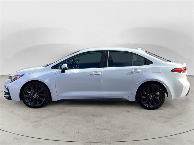 Certified 2025 Toyota Corolla SE image 2