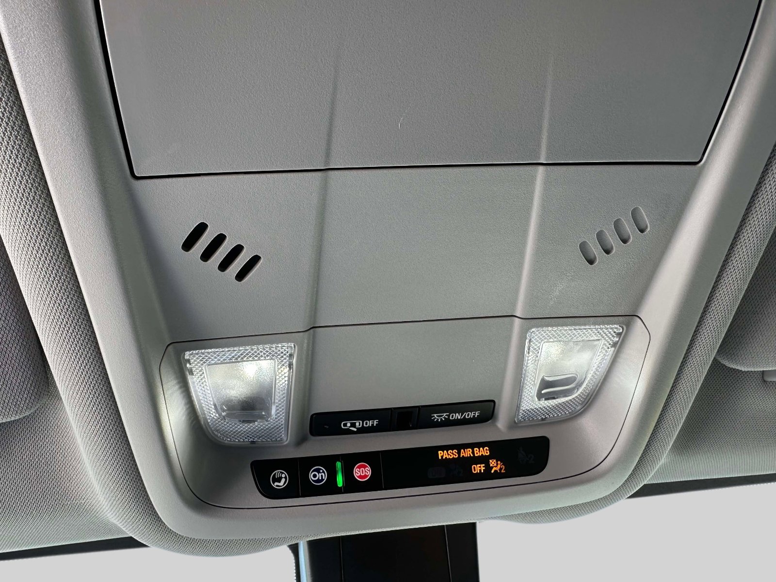 Used 2023 Chevrolet Equinox LT image 31