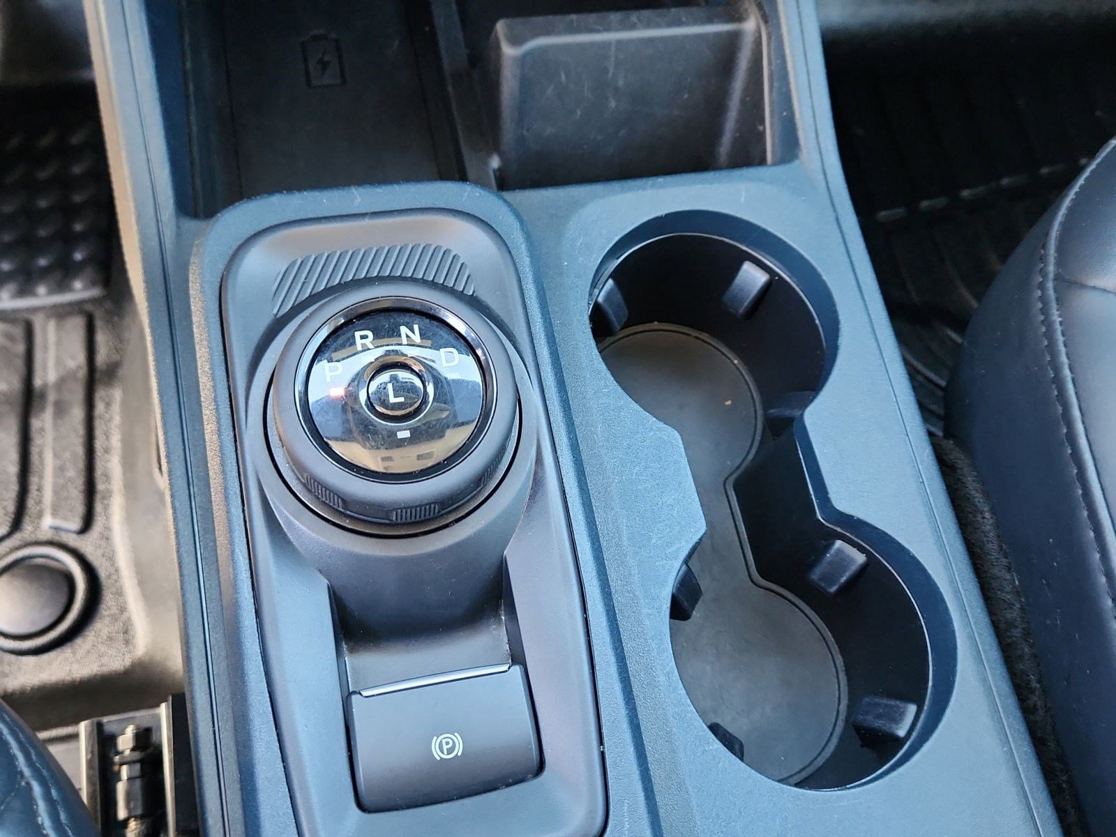 Used 2023 Ford Maverick Lariat w/ Lariat Luxury Package image 24