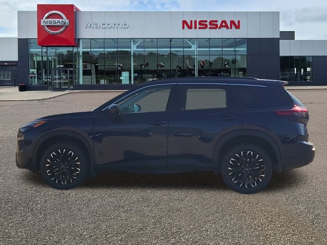 New 2027 Nissan Rogue Dark Armor AWD/4WD image 4