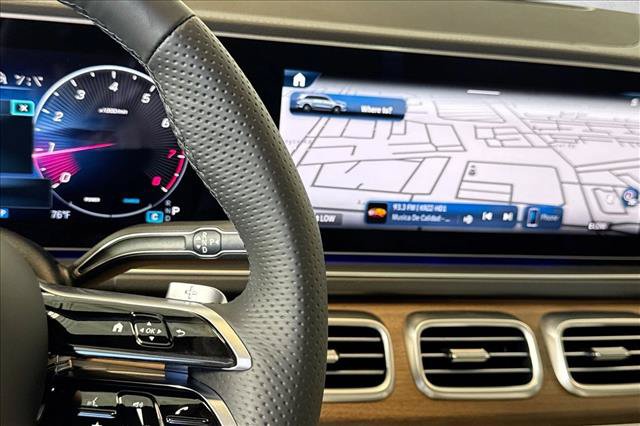 New 2026 Mercedes-Benz GLS 580 4MATIC image 15