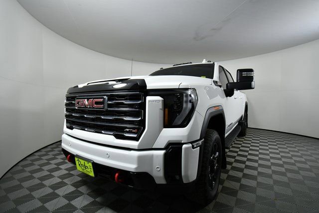 Used 2025 GMC Sierra 2500 AT4 w/ AT4 Premium Plus Package image 6
