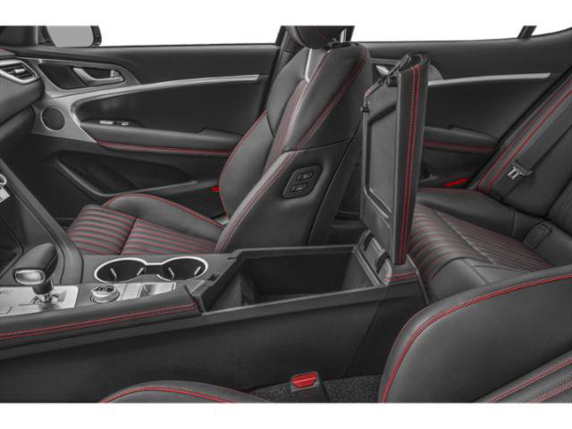 Certified 2025 Genesis G70 3.3T Advanced AWD/4WD image 17
