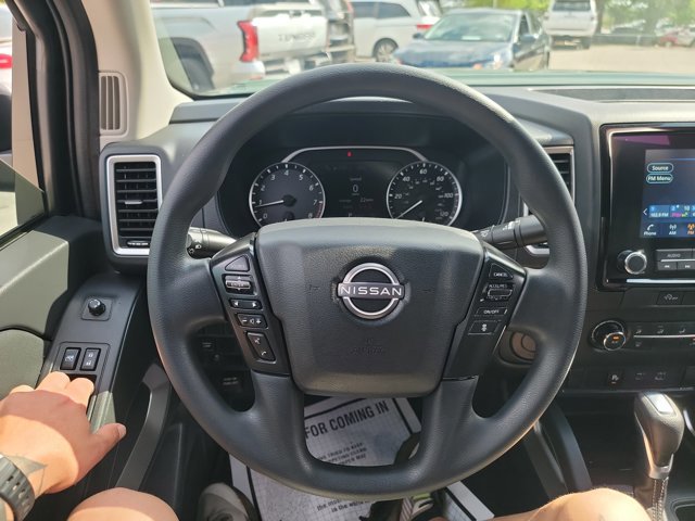 Used 2024 Nissan Frontier SV w/ Technology Package RWD image 15