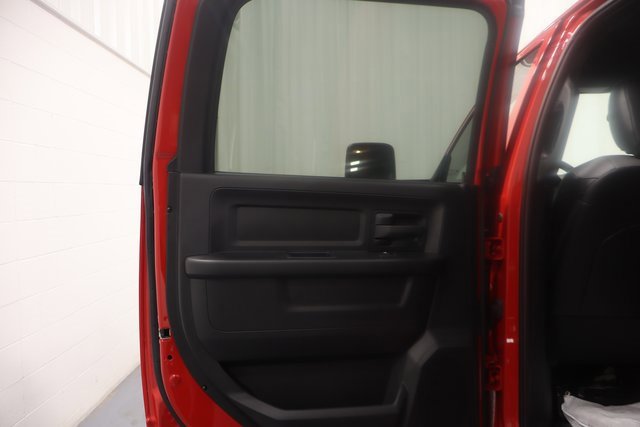 Used 2024 RAM 3500 Tradesman image 11